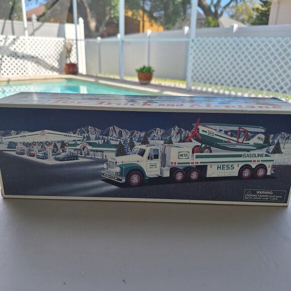 VINTAGE 2002 HESS TOY TRUCK AND AIRPLANE NIB - Picture 2 of 11